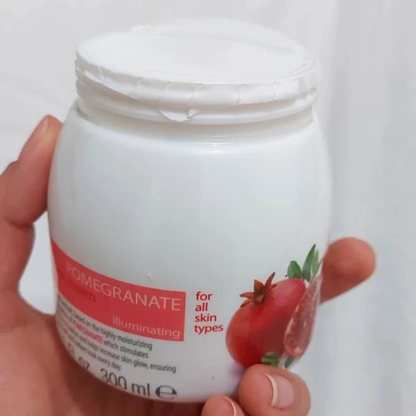 کرم صورت آبرسان و شفاف کننده کلیون
