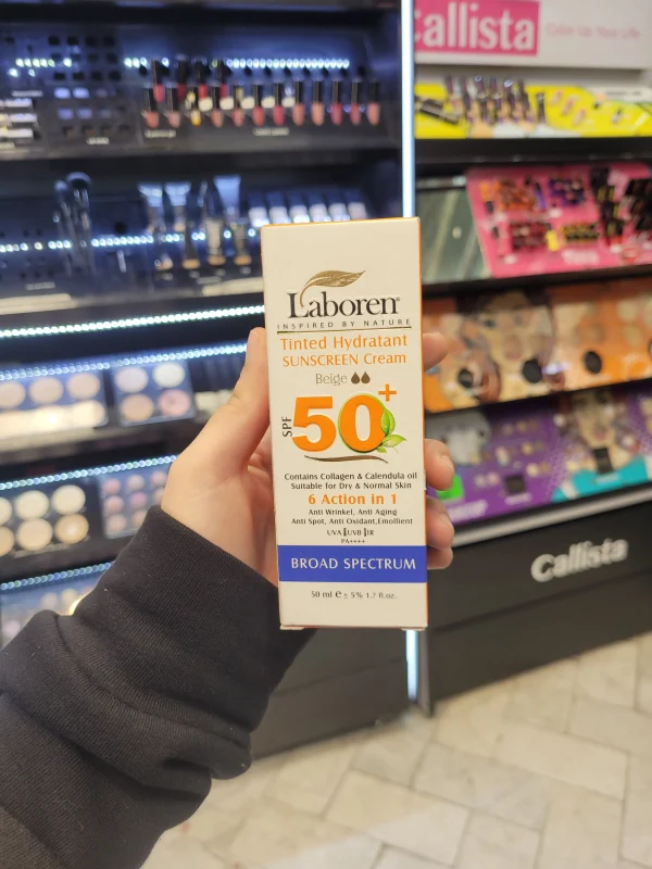 ضد آفتاب 6 کاره رنگی +SPF50 مناسب پوست خشک و نرمال رنگ لایت (روشن) لابورن